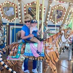 Meet your Posher, Debra